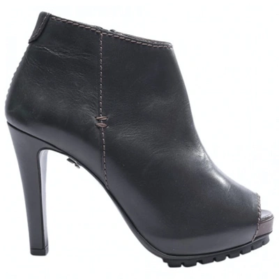 Pre-owned Schumacher Leather Ankle Boots In Grey