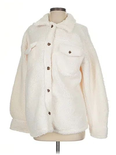 Pre-owned 32 Degrees Faux Fur Jacket In Ivory
