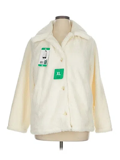 32 Degrees Faux Fur Jacket In White