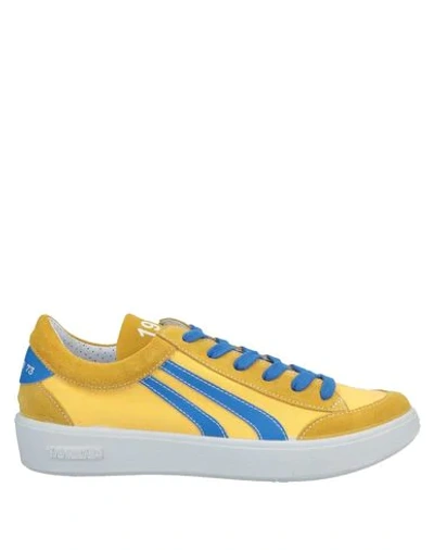 Mecap Sneakers In Yellow