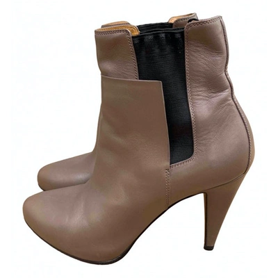 Pre-owned Balenciaga Leather Ankle Boots In Beige