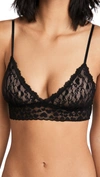 Hanky Panky Signature Lace Padded Triangle Bralette In Black