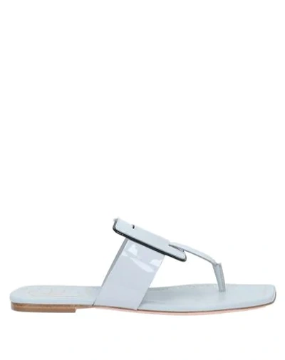 Roger Vivier Flip Flops In Light Grey