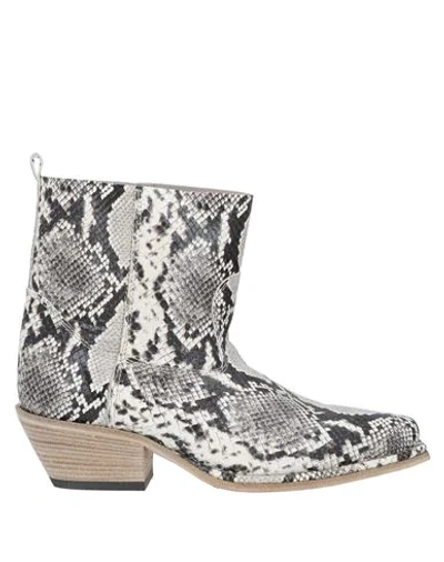 Vic Matie Ankle Boots In White