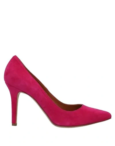 Via Roma 15 Pumps In Fuchsia