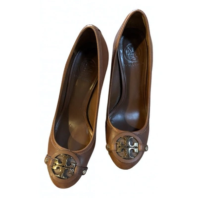 Pre-owned Tory Burch Leather Heels In Brown