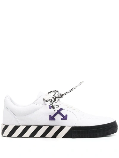Off-white Vulcanized 运动鞋 – 白色 & 紫色 In White,black