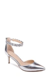 Jewel Badgley Mischka Raleigh Pump In Silver Leather