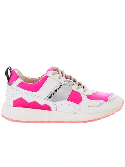 Moa Master Of Arts White Sneakers In Pink