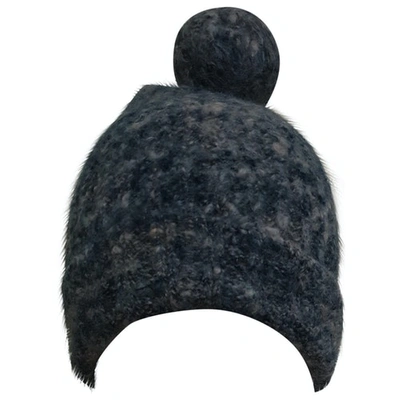 Pre-owned Dondup Wool Beanie In Green