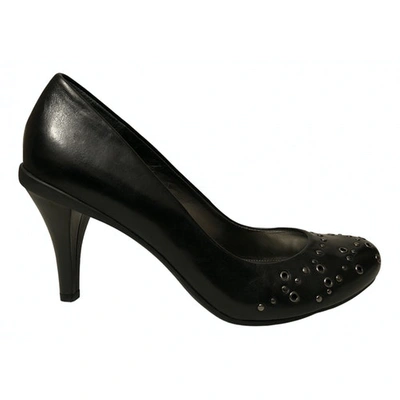 Pre-owned Kenneth Cole Leather Heels In Black