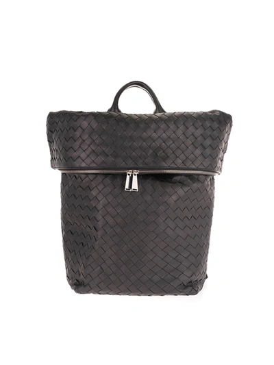 Bottega Veneta Foldable Intrecciato Weave Backpack In Black
