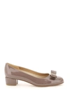 Ferragamo Patent Vara Pumps In Beige,grey