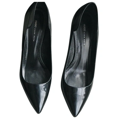 Pre-owned Hugo Boss Patent Leather Heels In Black