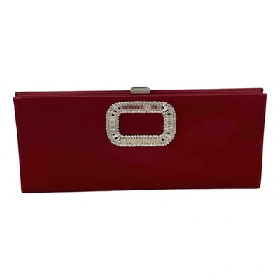 Pre-owned Roger Vivier Silk Clutch Bag In Red