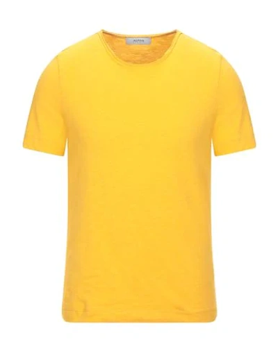 Alpha Studio T-shirts In Yellow