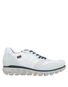Callaghan Sneakers In White