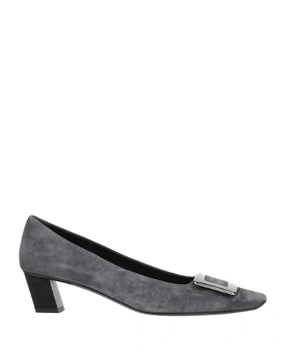 Roger Vivier Pumps In Lead