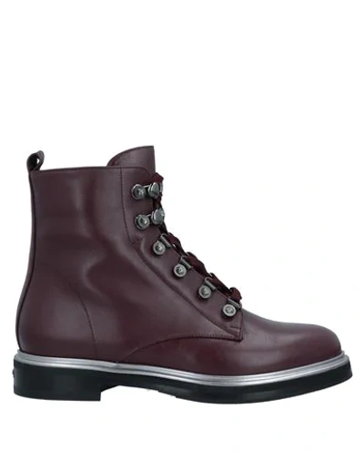 Le Silla Ankle Boots In Maroon