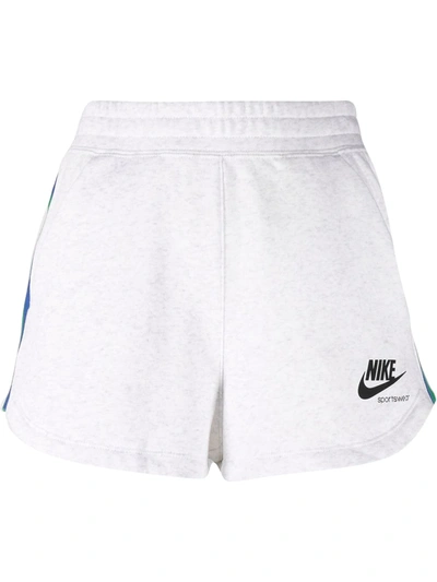 Nike Nsw Heritage Fleece Shorts In Grey