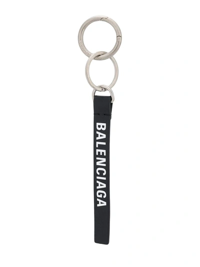 Balenciaga Everyday Keyring In Leather In Black