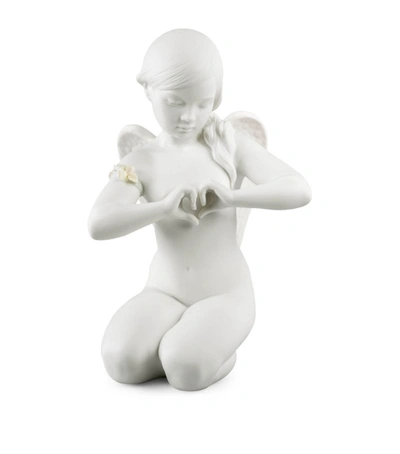 Lladrò Collectible Figurine, Heavenly Heart In White