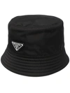 PRADA logo plaque bucket hat