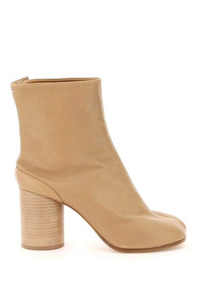 Maison Margiela 80mm Tabi Vintage Leather Ankle Boots In Beige