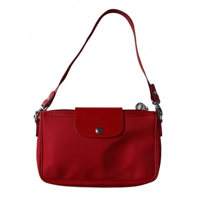 Pre-owned Longchamp Cloth Handbag In Red