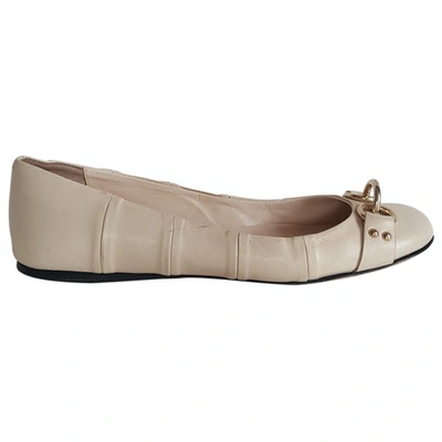 Pre-owned Bally Leather Ballet Flats In Beige