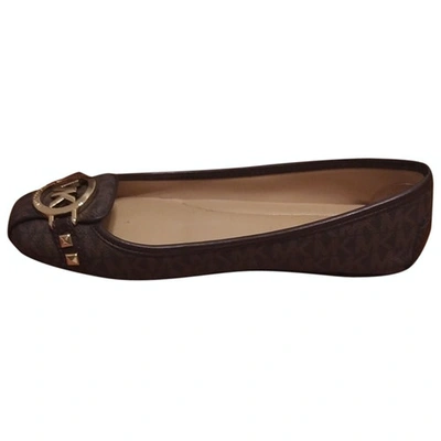 Pre-owned Michael Kors Leather Ballet Flats In Brown