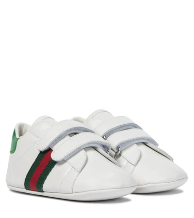 Gucci Babies' Web魔术贴学步鞋 In White