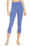 Zella Live In High Waist Pocket Crop Leggings In Blue Marlin