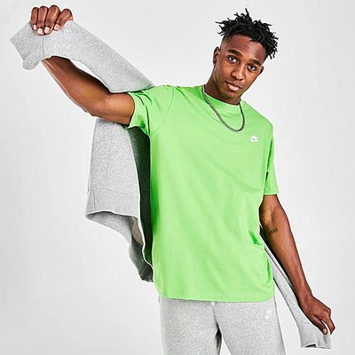 Nike Club T-shirt In Green
