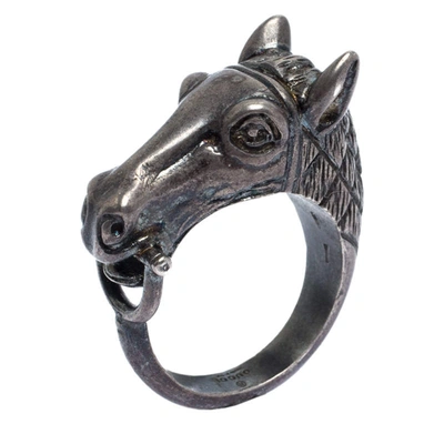 Pre-owned Gucci Detailed Ascot Horsehead Motif Silver Ring Size 24