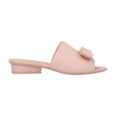 Ferragamo Leather Valery Sandals In Pink