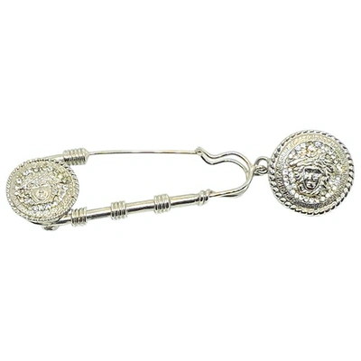 Pre-owned Versace Pin & Brooche In Silver