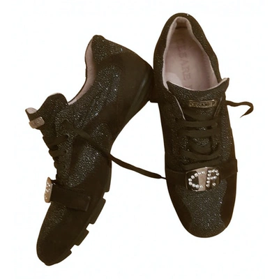 Pre-owned Cesare Paciotti Cloth Trainers In Black
