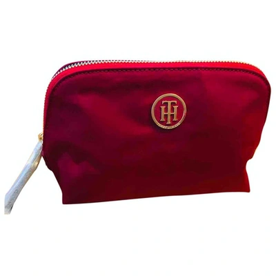 Pre-owned Tommy Hilfiger Purse In Red