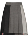 Thom Browne Contrast Panel Dropped Back Pleated Skirt In Grau