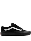 VANS OLD SKOOL SNEAKERS