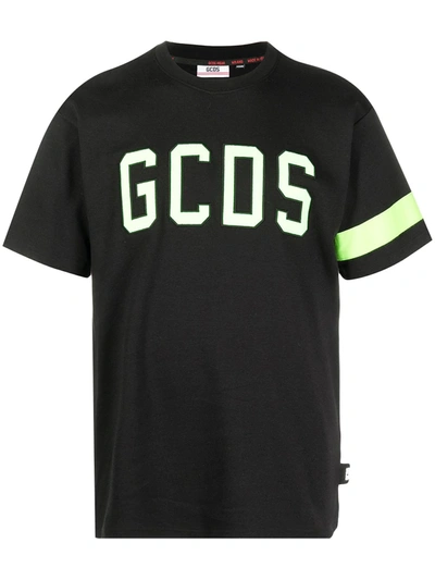 Gcds Logo Patch Cotton T-shirt In Black,green,yellow