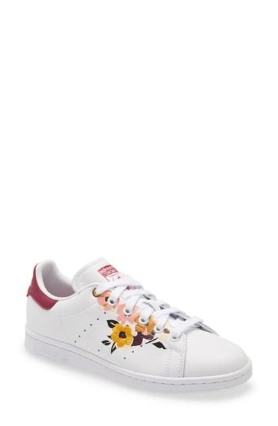 Adidas Originals Stan Smith Sneaker In White/ Powerberry/ Pink Tint