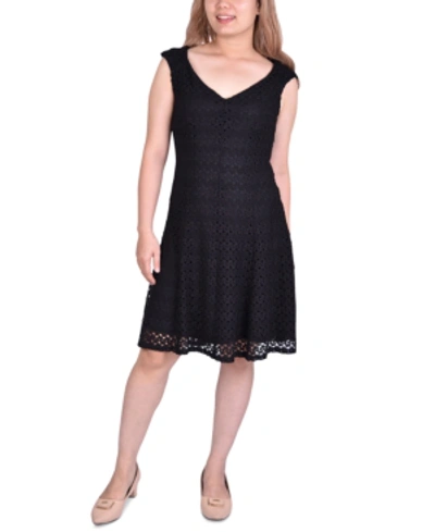 Ny Collection Petite Lace Cap-sleeve Dress In Black