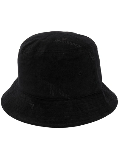 We11 Done Logo Plaque Bucket Hat In Black