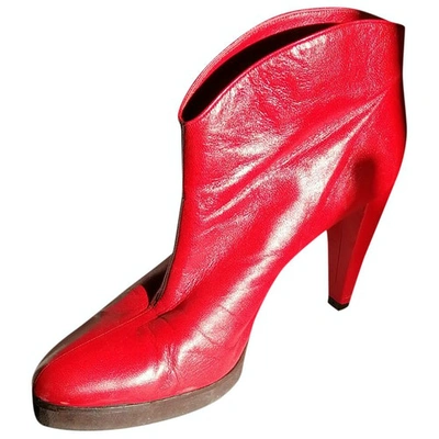 Pre-owned Celine Unhidden Leather Ankle Boots In Red