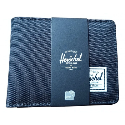 Pre-owned Herschel Small Bag In Black