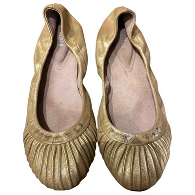 Pre-owned Bloch Leather Ballet Flats In Gold