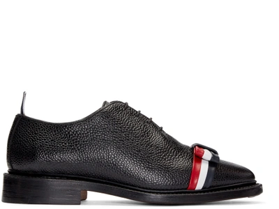 Thom Browne 20mm Striped Bow Pebbled Leather Shoes In Black