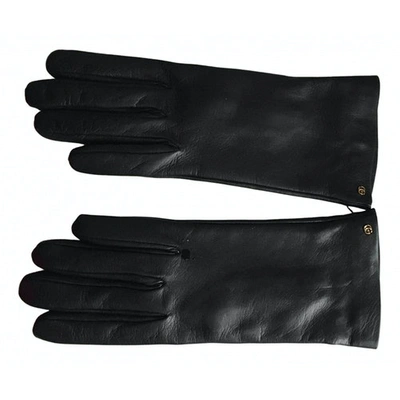 Pre-owned Gucci Leather Gloves In Black